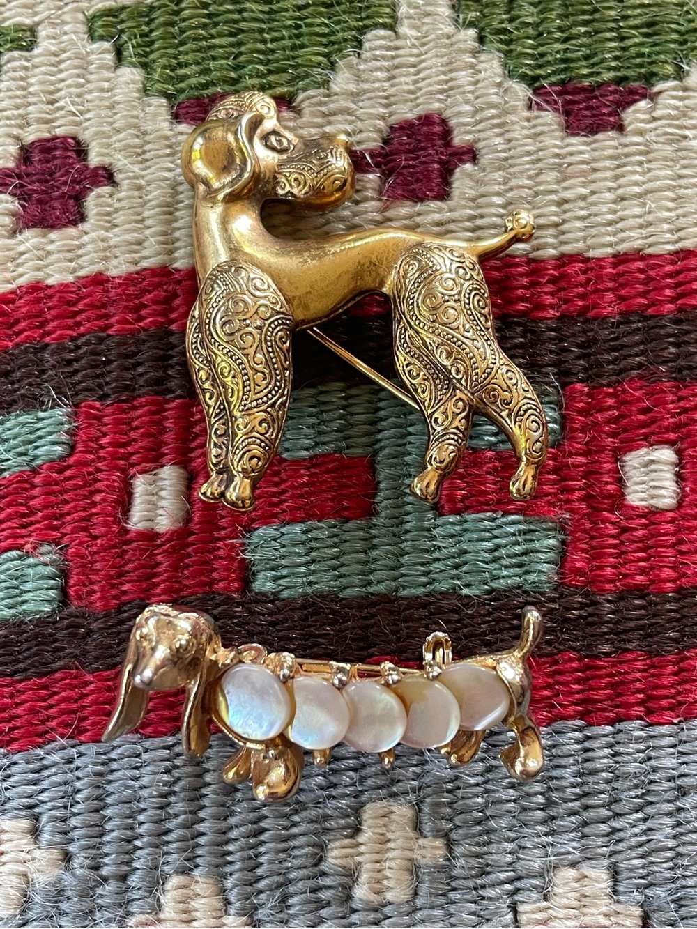 Poodle and Dachshund dogs vintage brooches